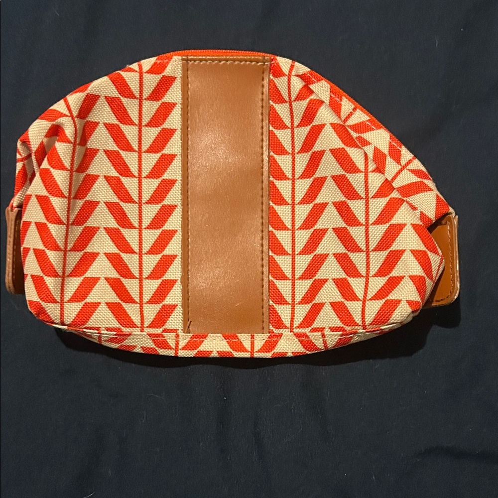 Geometric Red and Cream Clutch